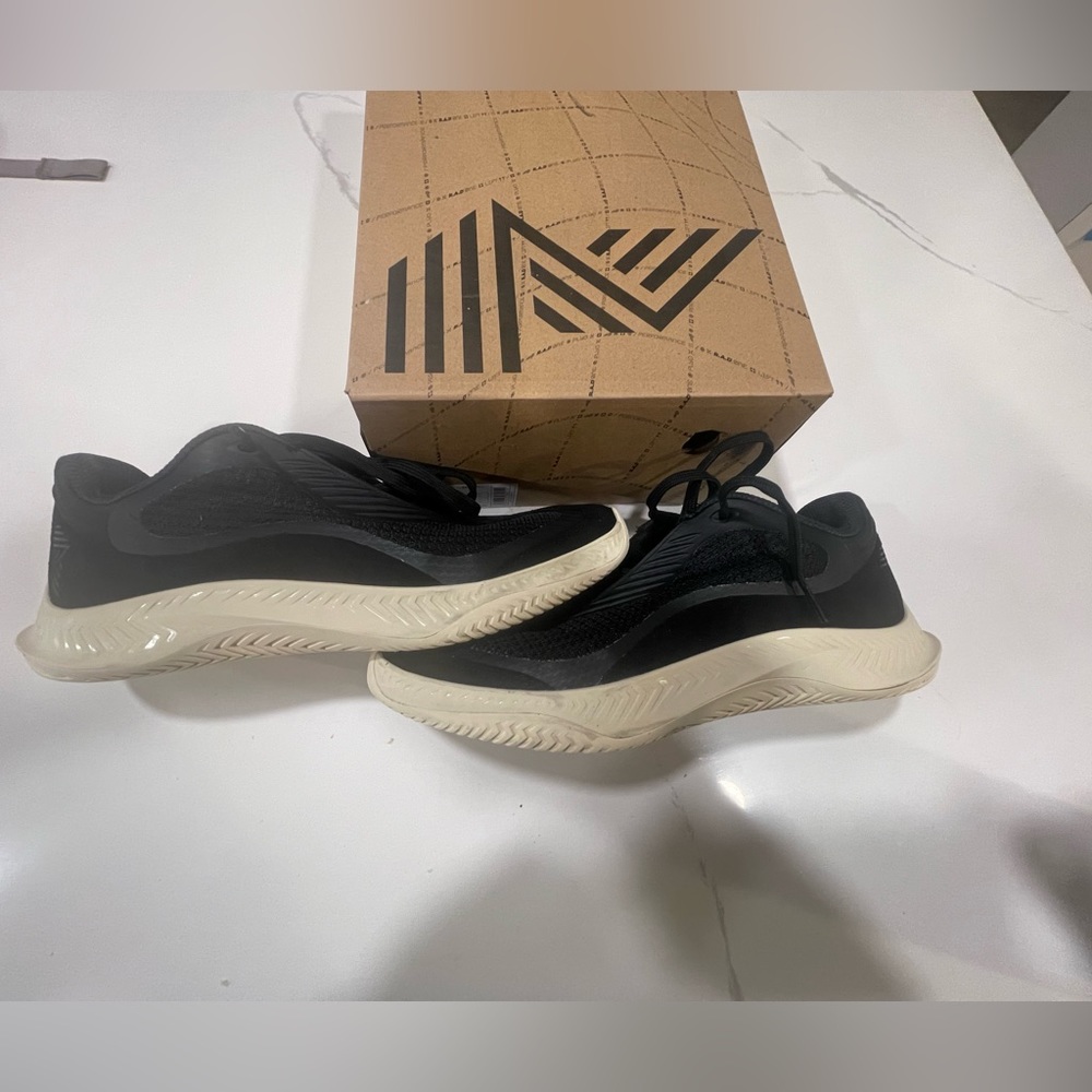 Rad one global men’s 11